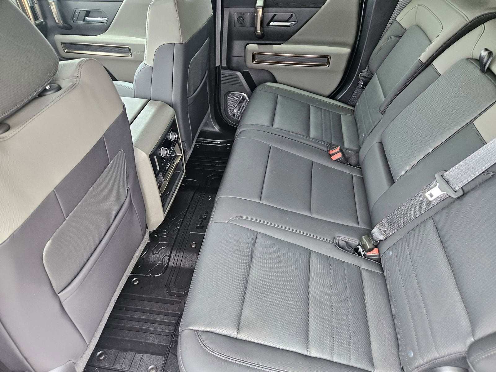 2024 GMC HUMMER EV SUV 3X