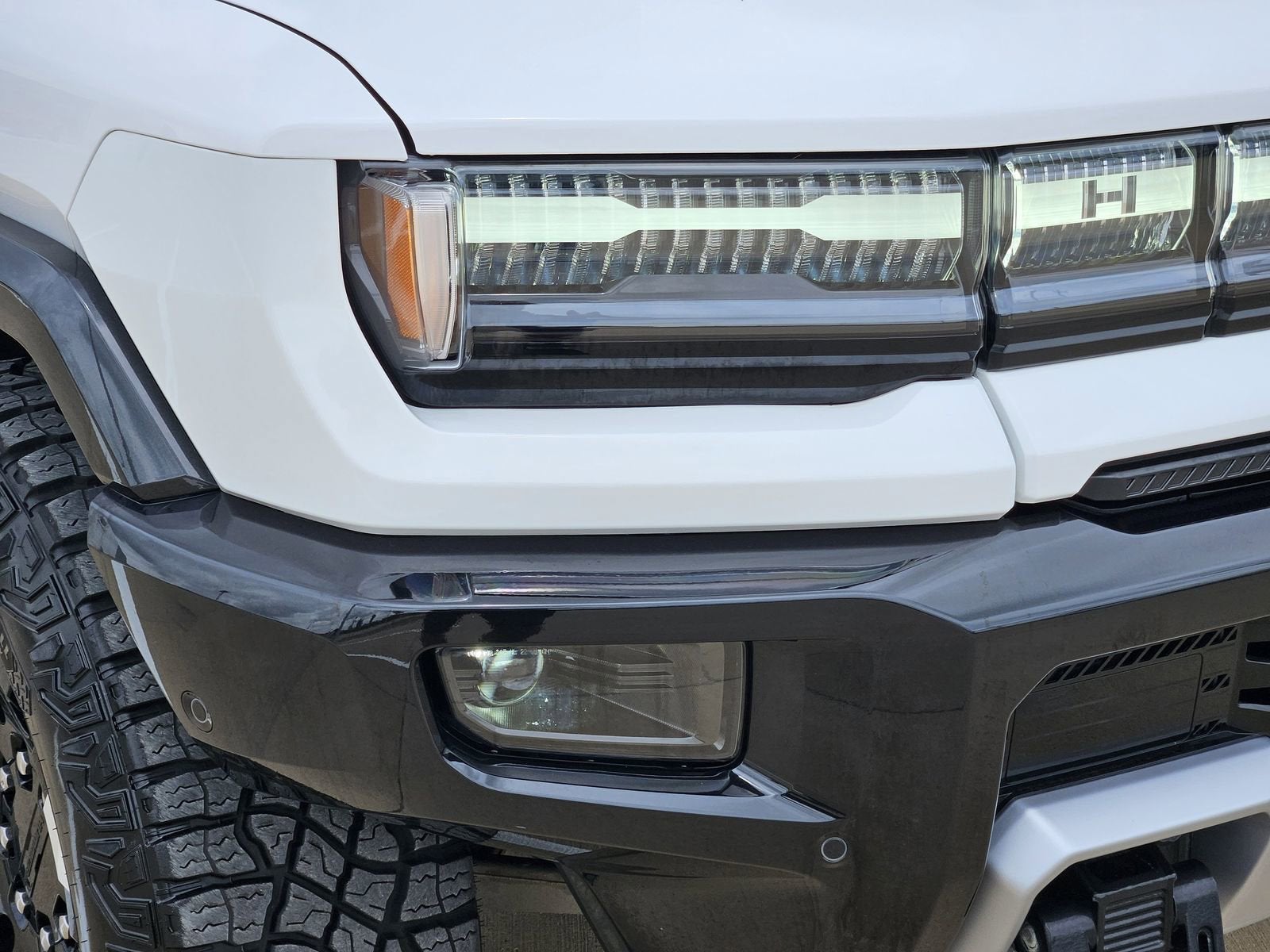 2024 GMC HUMMER EV SUV 3X