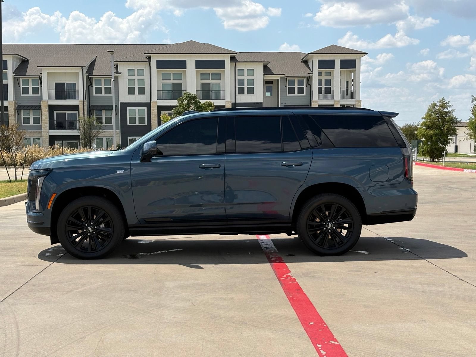 2025 Cadillac Escalade Sport