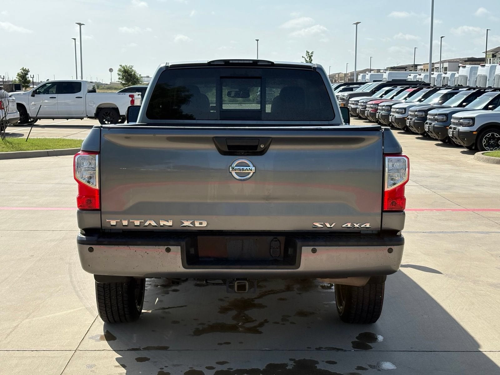 2018 Nissan TITAN XD SV Gas