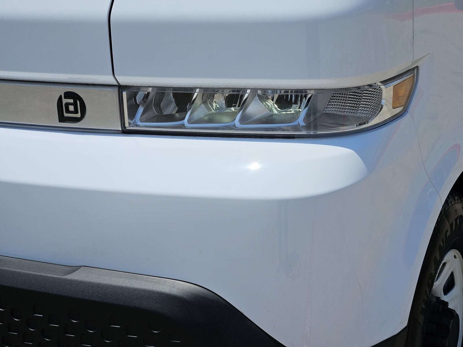 2024 BrightDrop Zevo 400 EJY