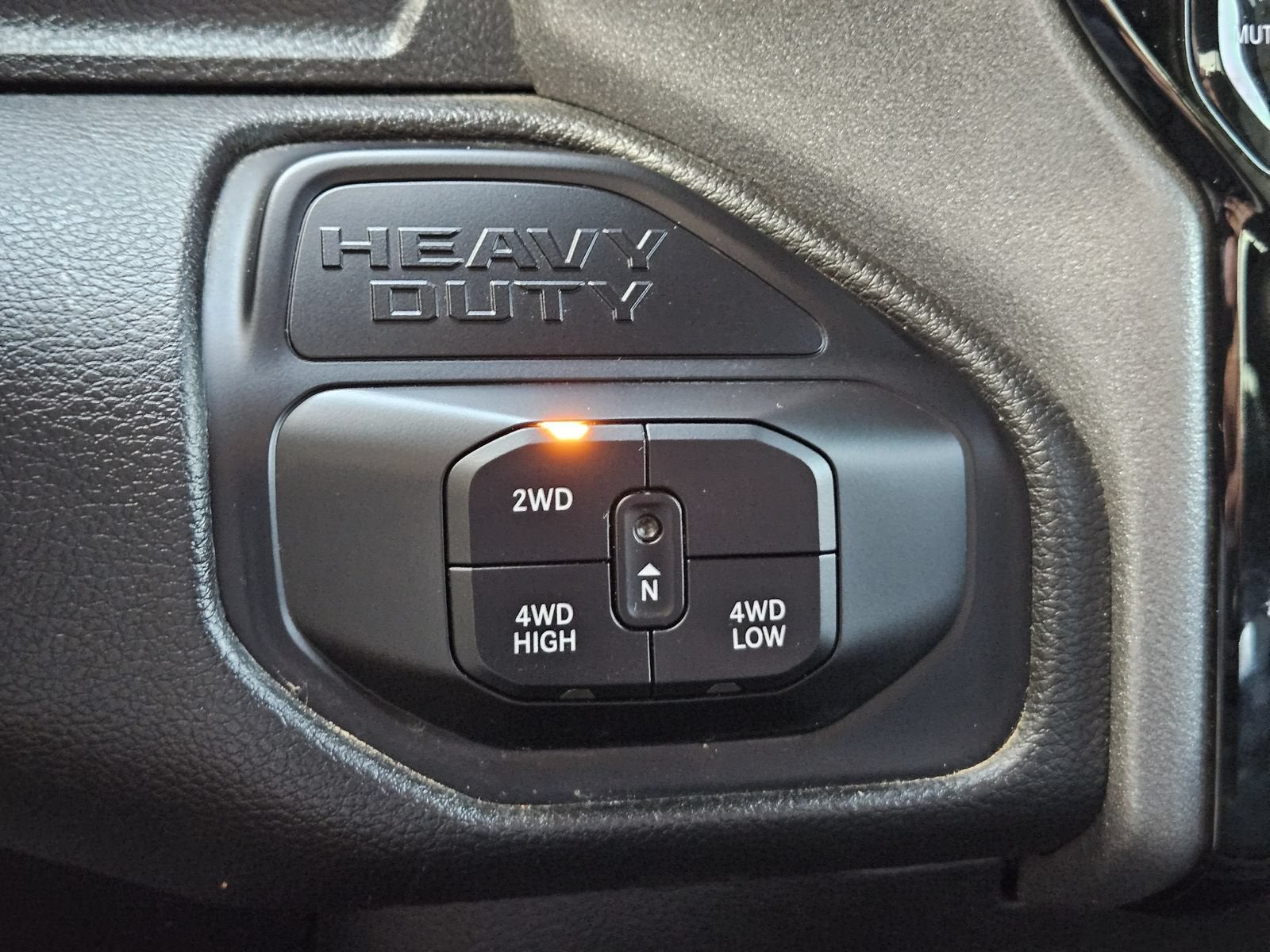 2025 RAM 2500 Tradesman Crew Cab 4x4 6'4" Box