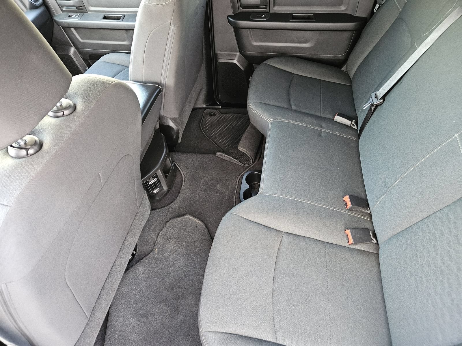 2025 RAM 2500 Tradesman Crew Cab 4x4 6'4" Box