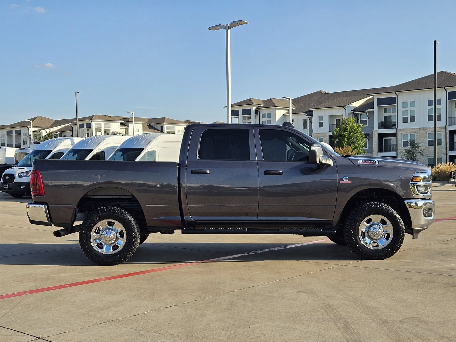 2025 RAM 2500 Tradesman Crew Cab 4x4 6'4" Box