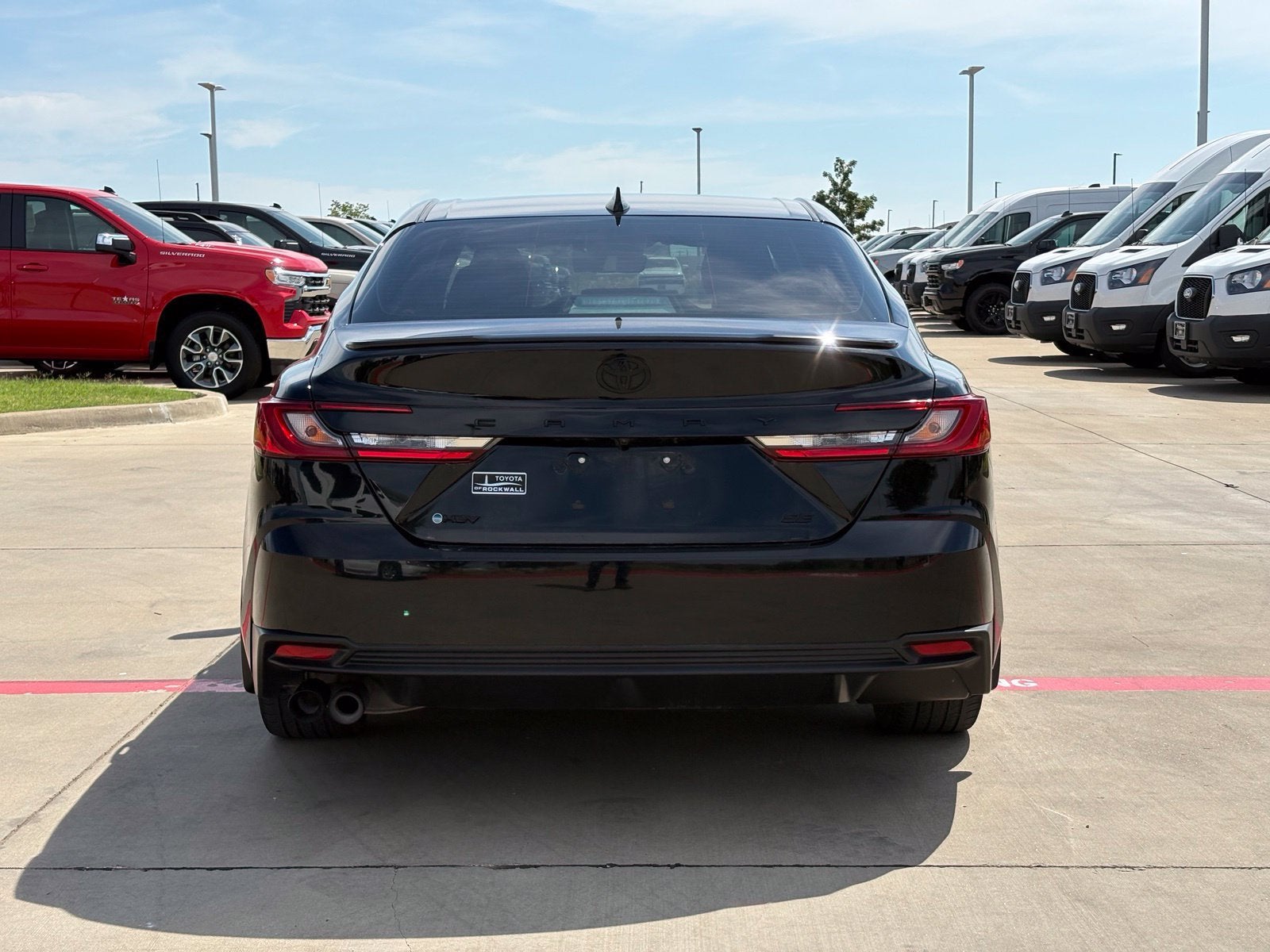 2025 Toyota Camry SE