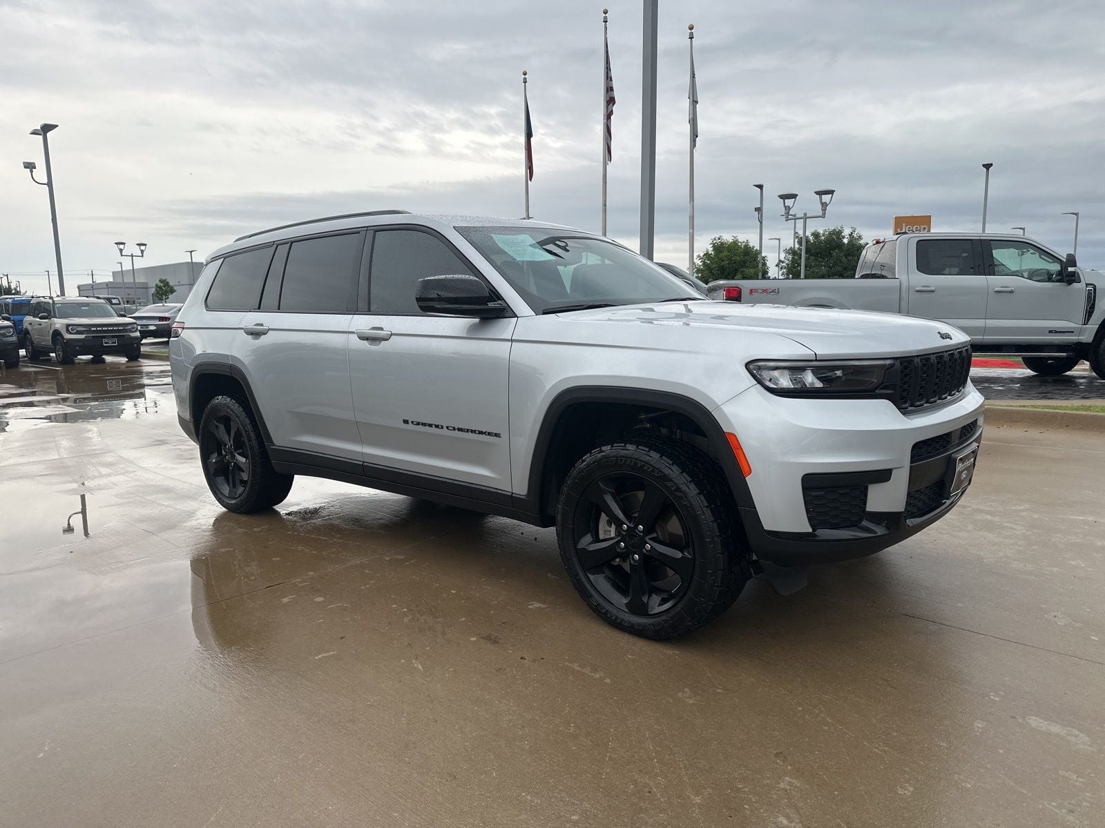 2023 Jeep Grand Cherokee L Altitude