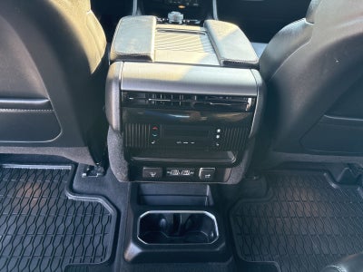 2023 Jeep Wagoneer Series II
