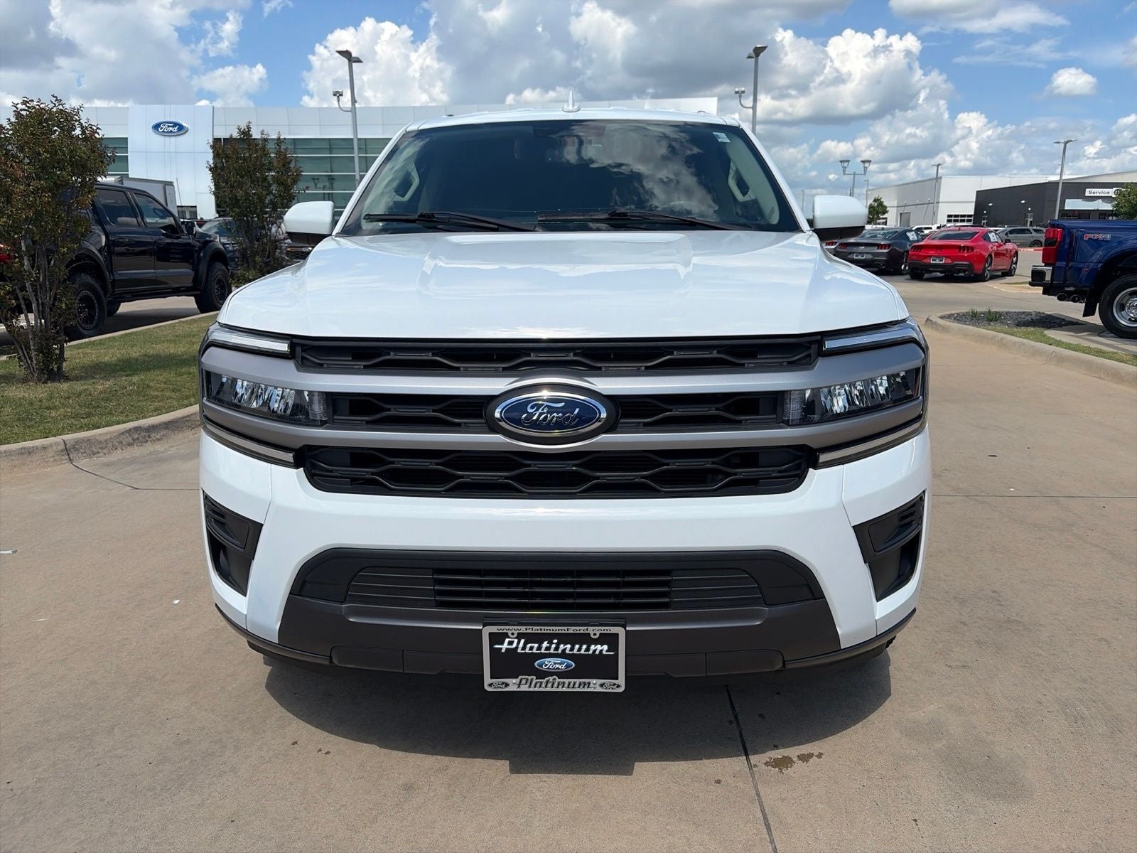 2023 Ford Expedition XLT