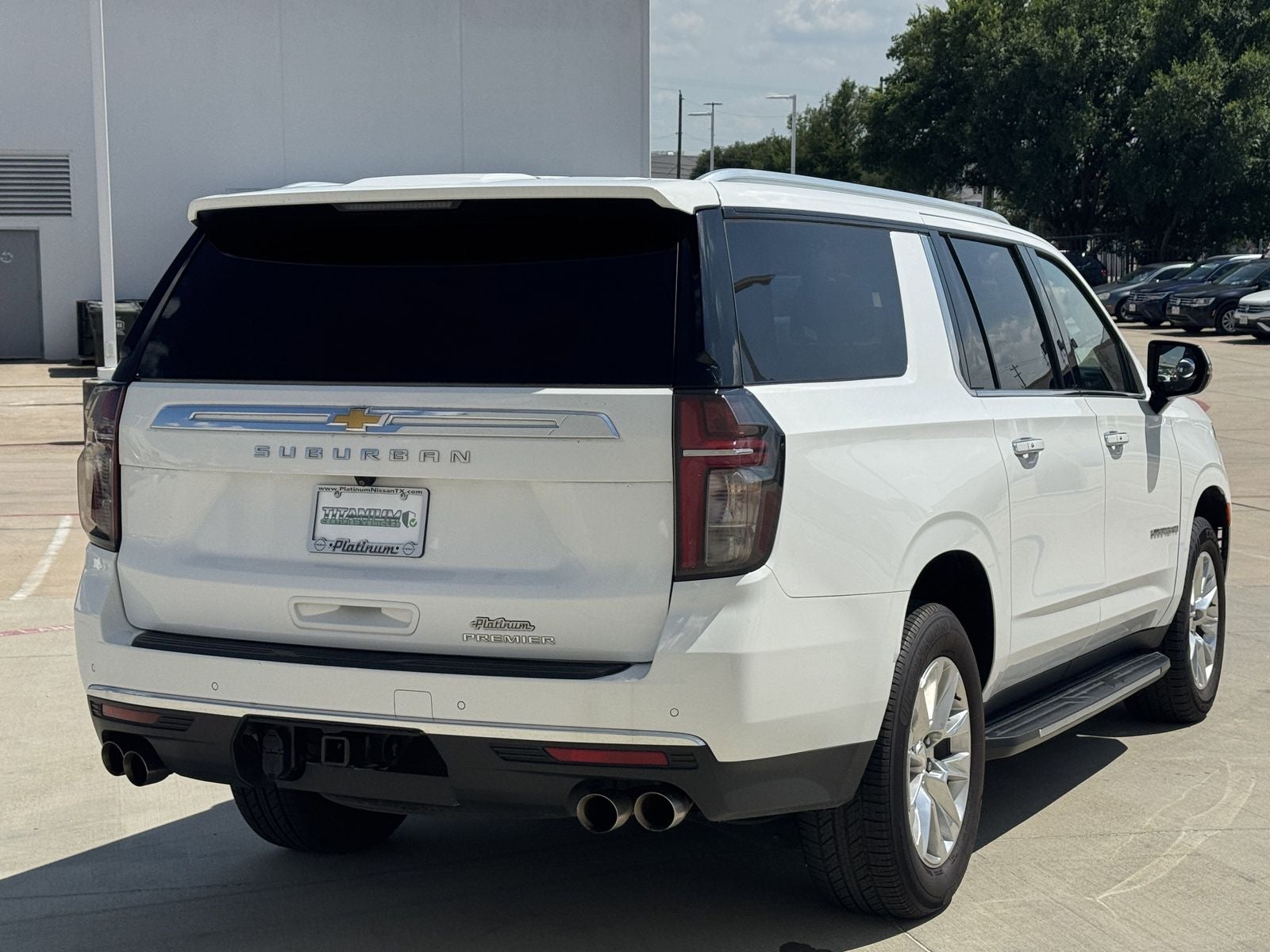 2023 Chevrolet Suburban Premier