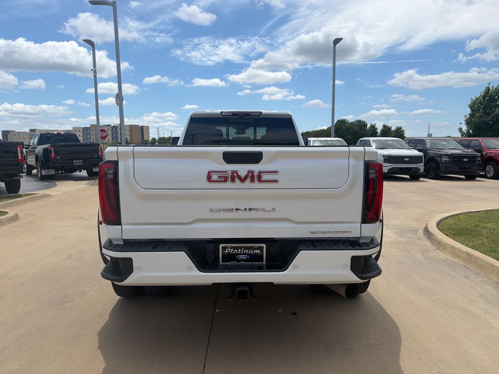 2024 GMC Sierra 3500HD Denali