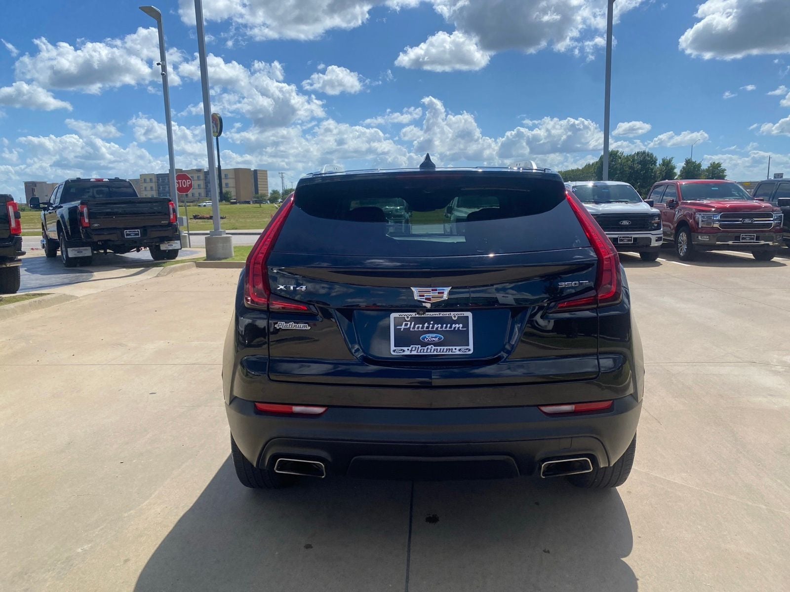 2023 Cadillac XT4 Luxury
