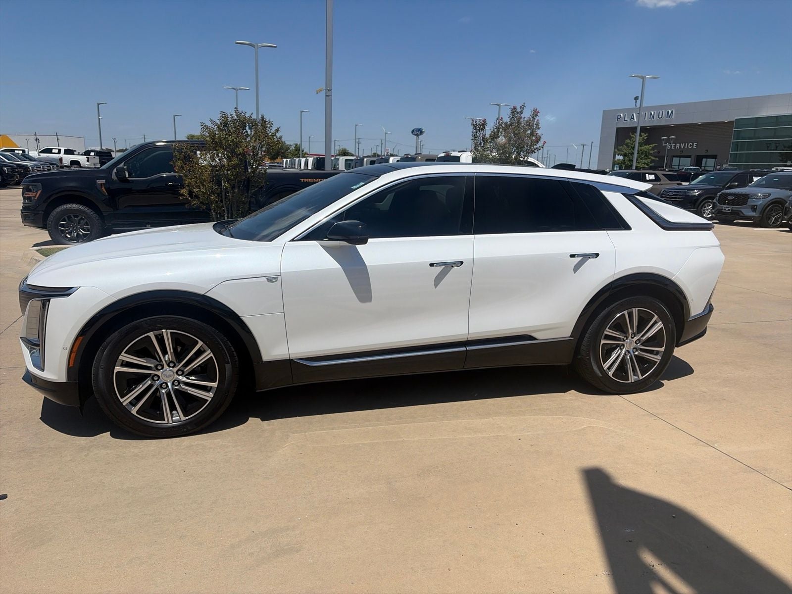 2024 Cadillac LYRIQ Luxury