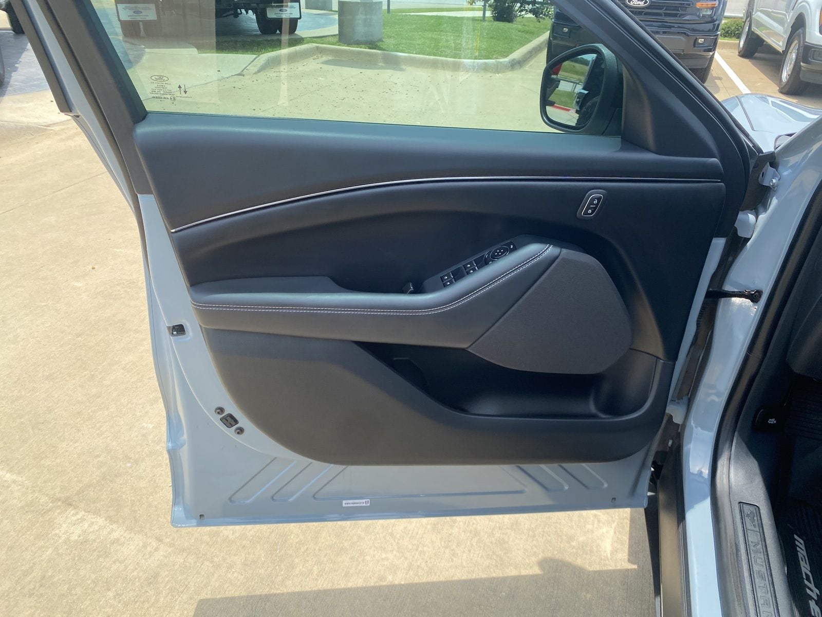 2024 Ford Mustang Mach-E Select