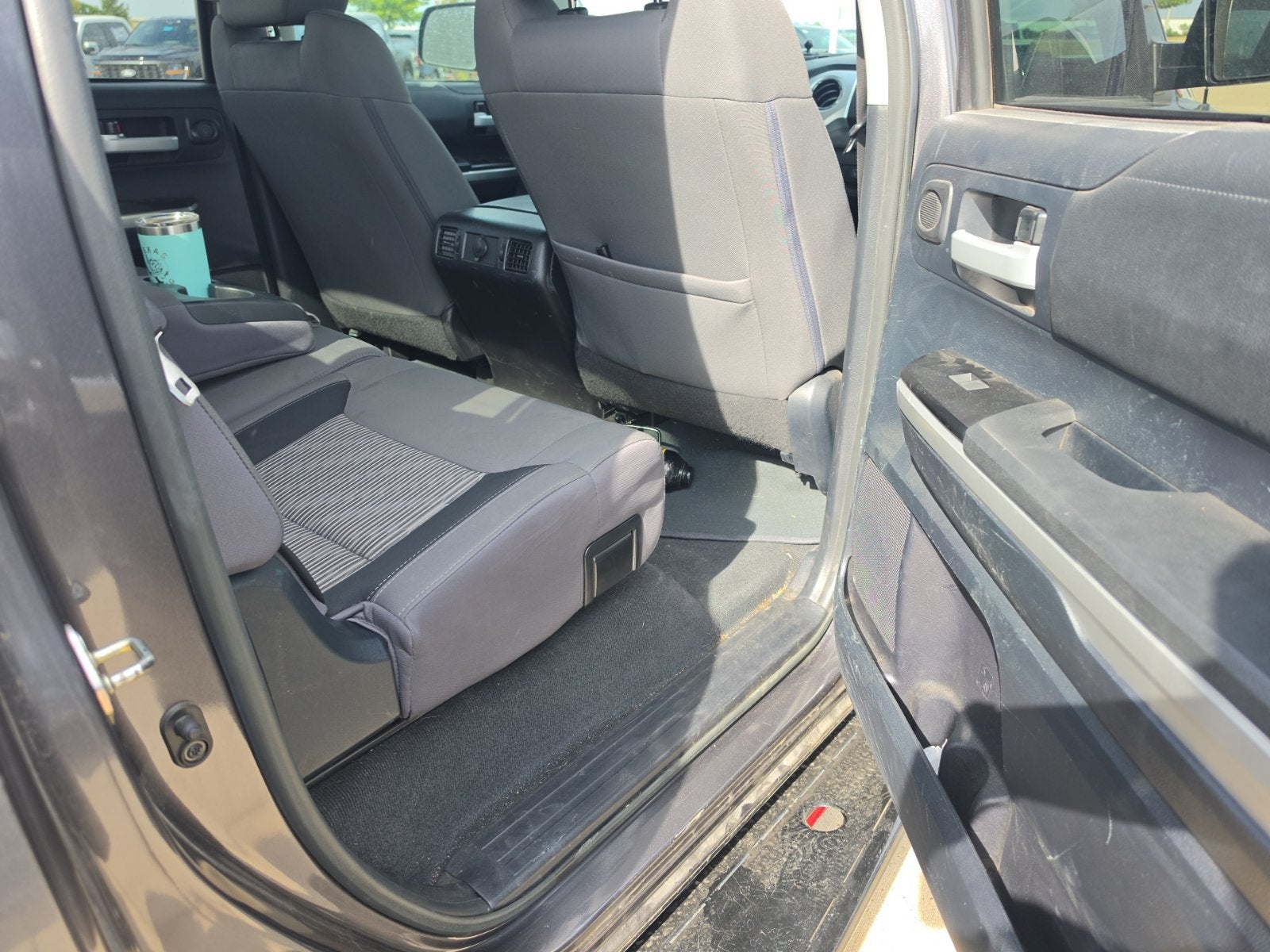 2016 Toyota Tundra SR5