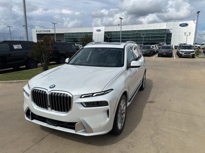 2025 BMW X7 xDrive40i