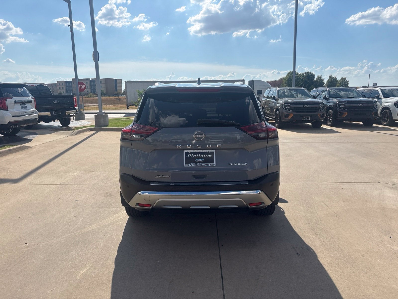 2022 Nissan Rogue Platinum